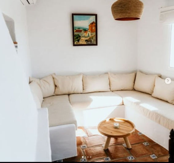 Image No.18-4 Bed Property for sale