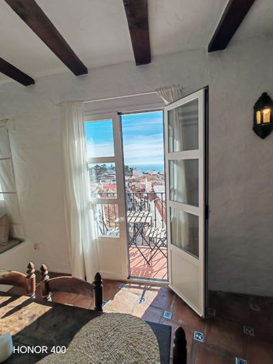 Image No.22-4 Bed Property for sale