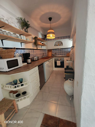 Image No.25-4 Bed Property for sale