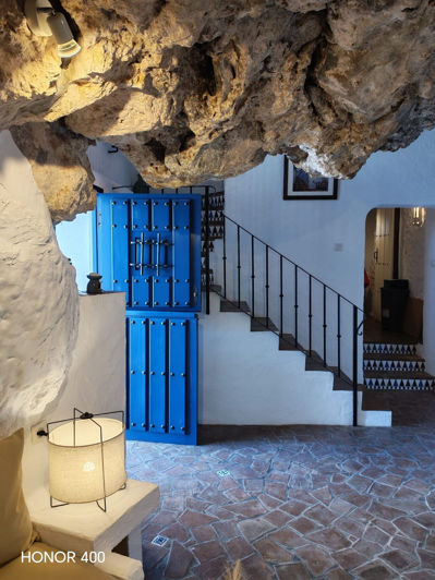 Image No.3-4 Bed Property for sale