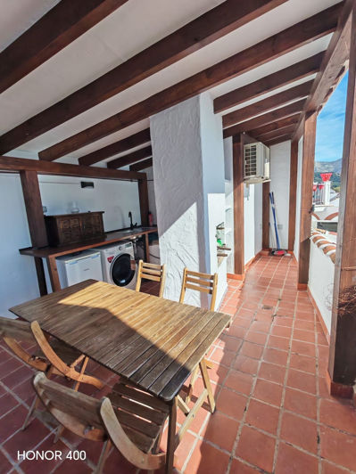 Image No.30-4 Bed Property for sale