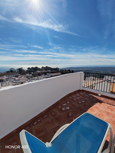 Image No.33-4 Bed Property for sale