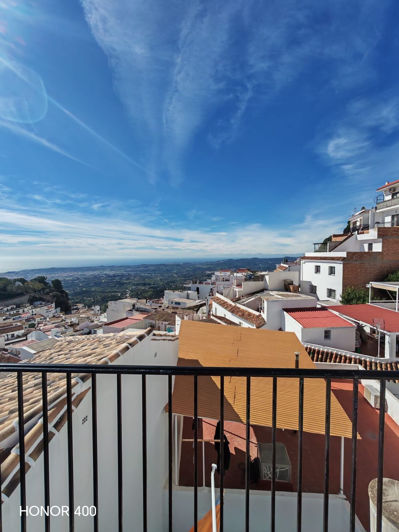 Image No.35-4 Bed Property for sale