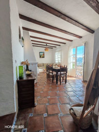 6-241328e1bcc9c0d8ce1222beb6c967a8