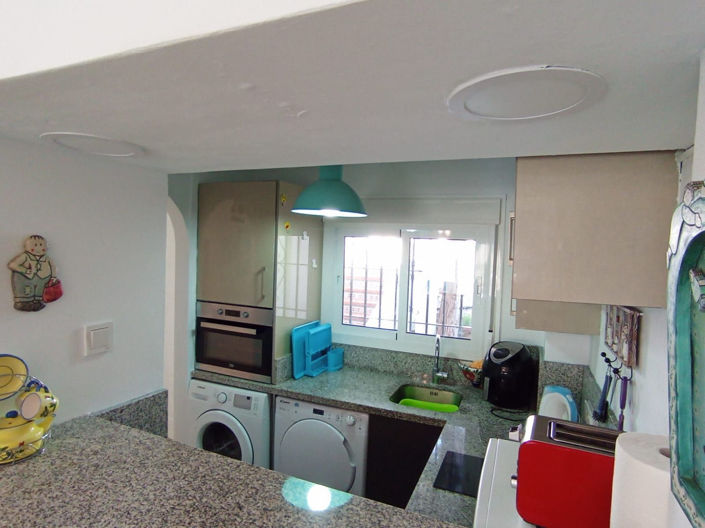 Image No.4-2 Bed Property for sale