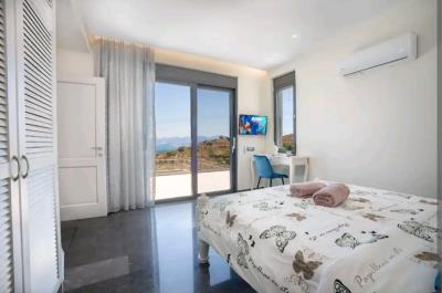 Screenshot_20220802-165226_Airbnb