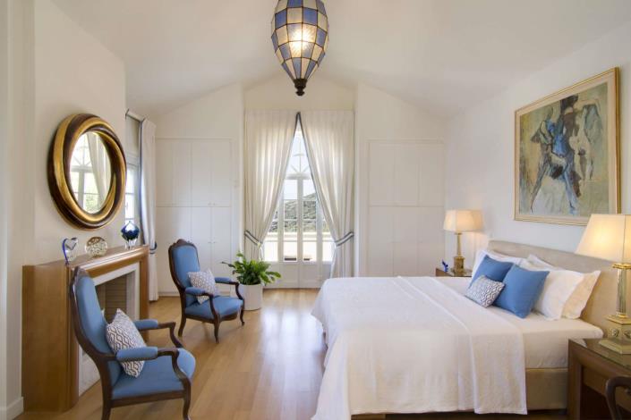 Image No.16-8 Bed Villa for sale