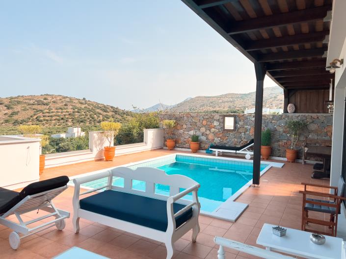 Image No.2-2 Bed Villa for sale