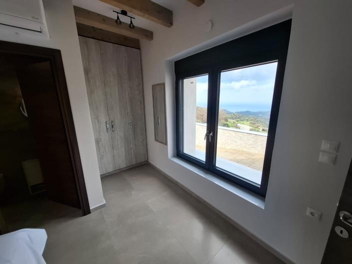 Image No.10-2 Bed Villa for sale