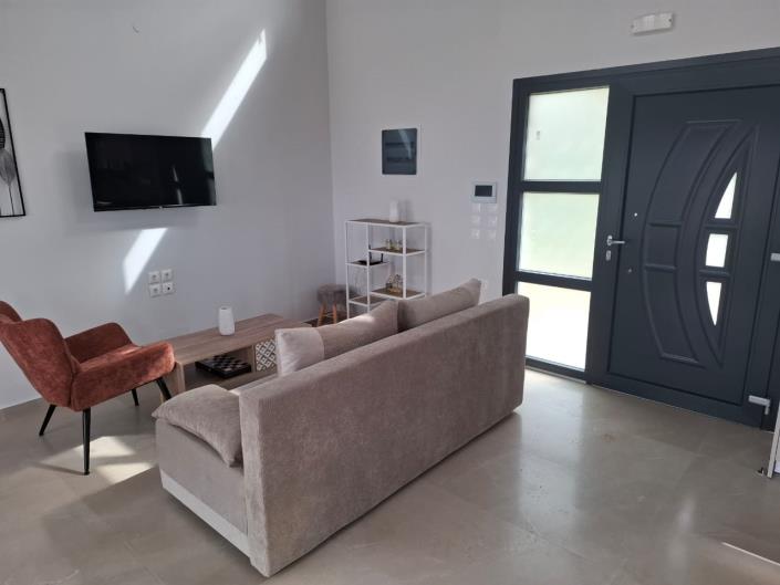 Image No.11-2 Bed Villa for sale