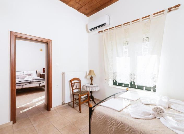 Image No.8-Maison de 3 chambres à vendre à Mires