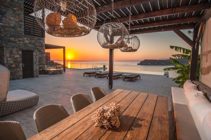 Image No.2-Villa de 5 chambres à vendre à Plaka