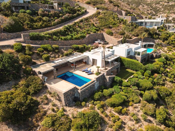 Image No.1-3 Bed Villa for sale