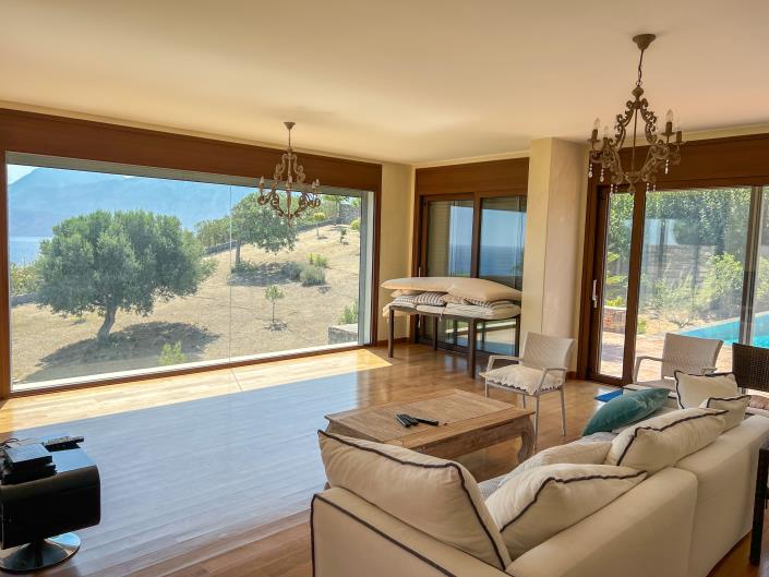 Image No.15-2 Bed Villa for sale