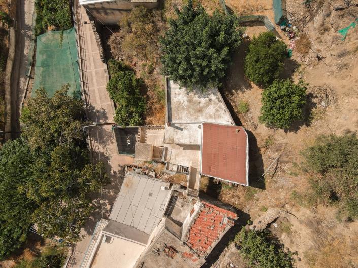 Image No.2-1 Bed House for sale