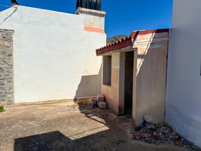 Image No.6-1 Bed Maisonette for sale