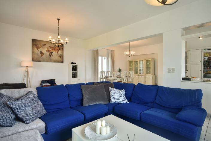 Image No.13-3 Bed House for sale