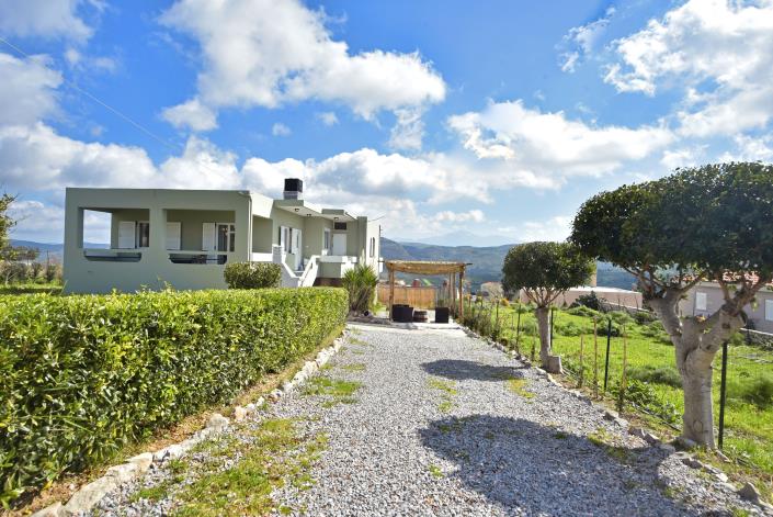 Image No.18-3 Bed House for sale