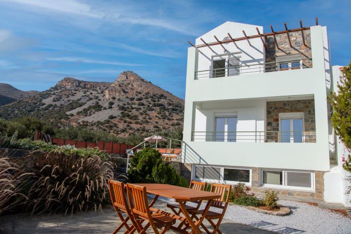 Image No.3-3 Bed Villa for sale