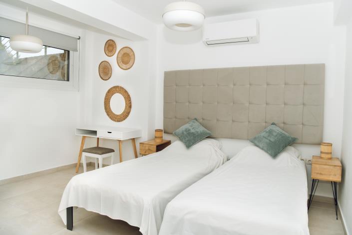 Image No.17-3 Bed Villa for sale