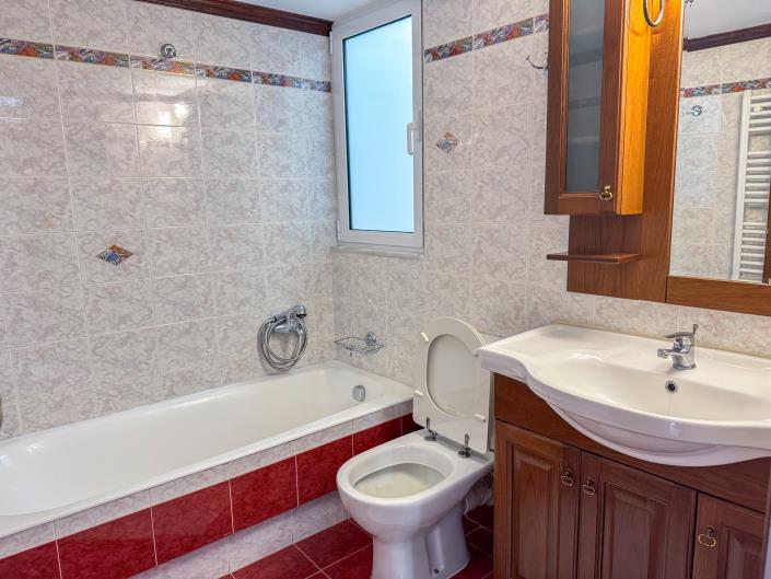 Image No.11-Appartement de 2 chambres à vendre à Neapoli