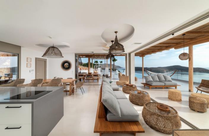 Image No.9-5 Bed Villa for sale