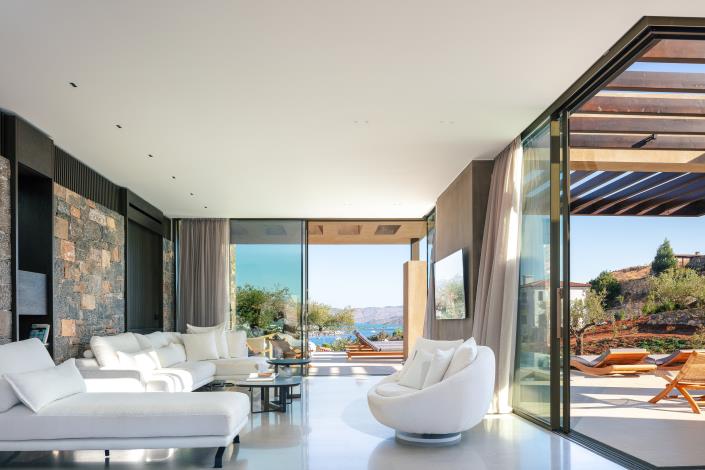 Image No.3-5 Bed Villa for sale