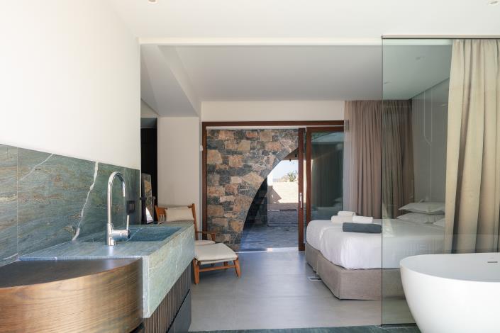 Image No.37-5 Bed Villa for sale