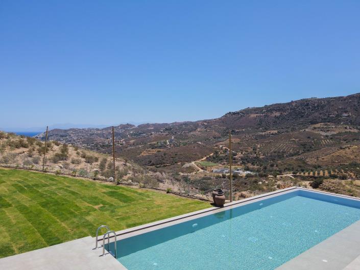 Image No.5-7 Bed Villa for sale