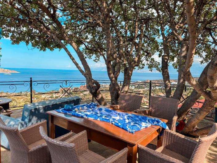 Image No.4-2 Bed House for sale