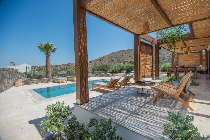 Image No.9-9 Bed Villa for sale