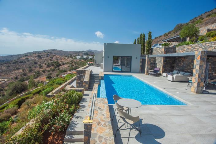 Image No.2-4 Bed Villa for sale