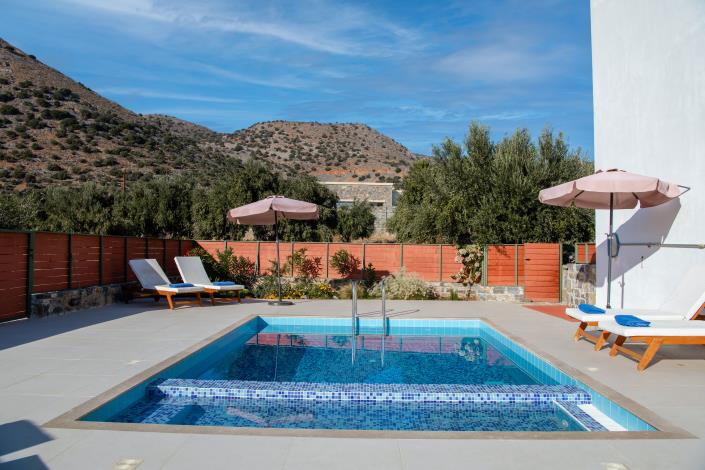 Image No.2-3 Bed Villa for sale