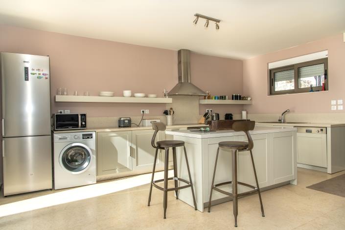 Image No.11-3 Bed Villa / Detached for sale