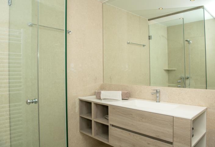 Image No.22-3 Bed Villa / Detached for sale