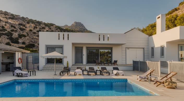 Image No.13-6 Bed Villa for sale