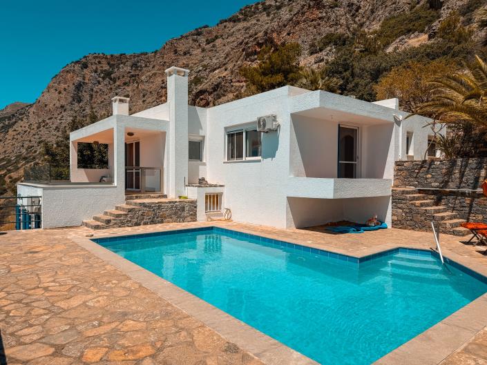 Image No.21-3 Bed Villa for sale