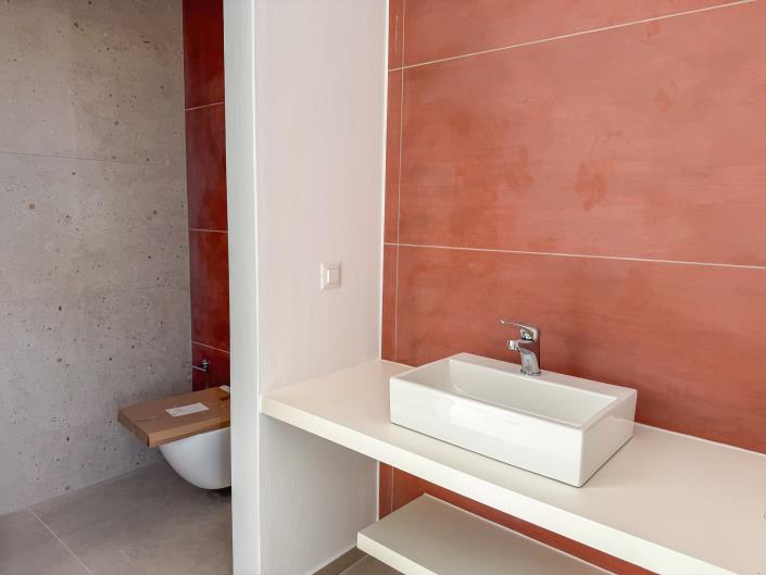 Image No.13-3 Bed Villa for sale