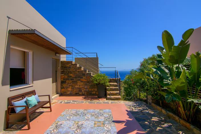 Image No.2-4 Bed Villa for sale