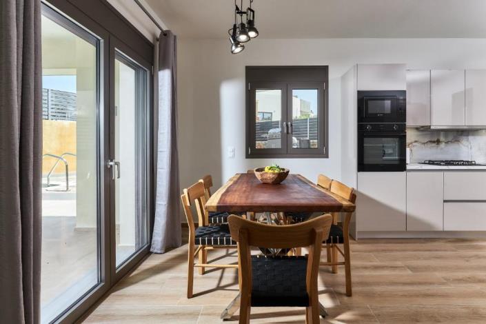 Image No.9-3 Bed Villa for sale