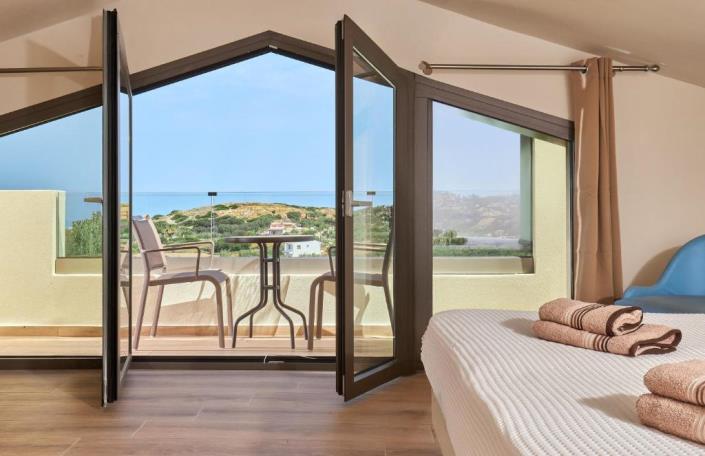 Image No.24-3 Bed Villa for sale