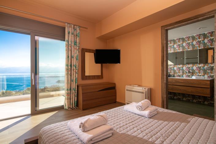 Image No.14-5 Bed Villa for sale