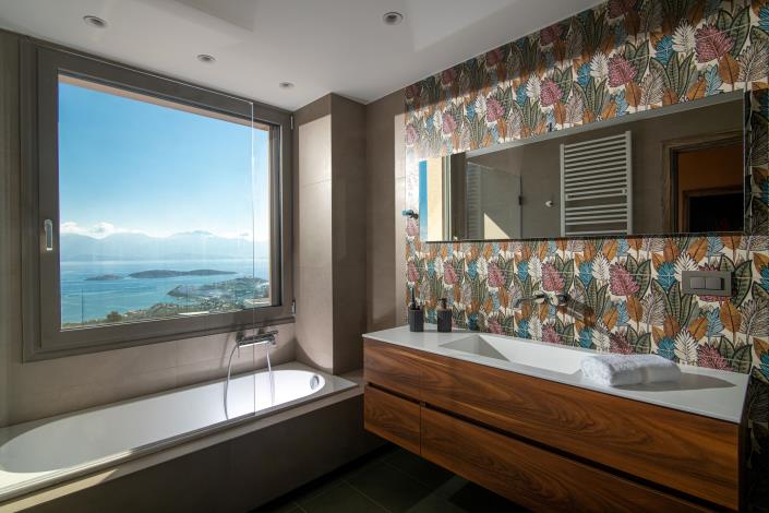 Image No.18-5 Bed Villa for sale