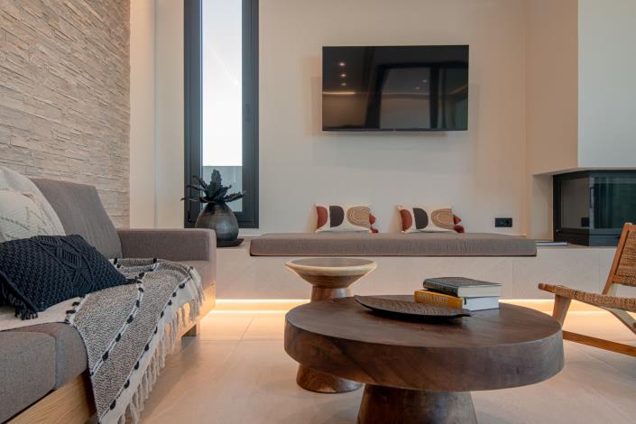 Image No.18-7 Bed Villa for sale