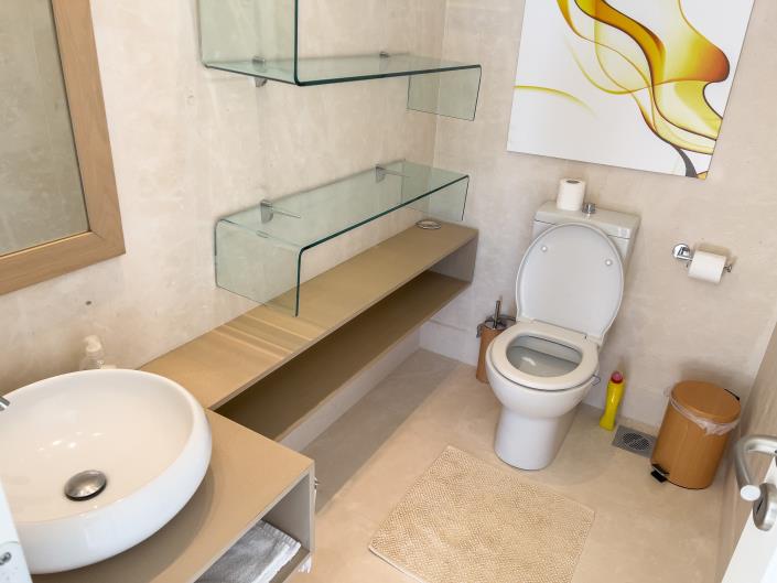 Image No.8-3 Bed Villa for sale