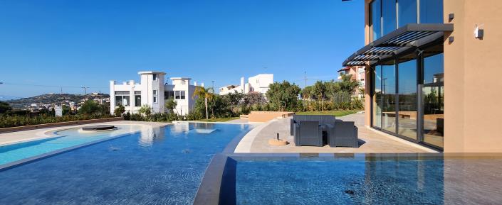 Image No.10-7 Bed Villa for sale