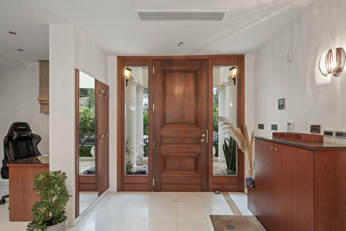 Image No.18-Villa for sale