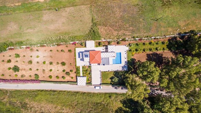 Image No.3-5 Bed Villa for sale