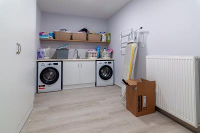 0-02-05-53236f6a867960755eaf5ae3258207aa20b8411f127adca0fd342e4c496a61c6_f1947805f3ac0a