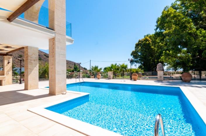 Image No.14-5 Bed Villa for sale